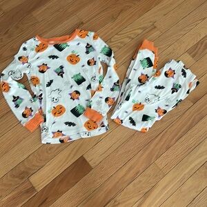 Tommy Bahama Halloween pajama set size 7